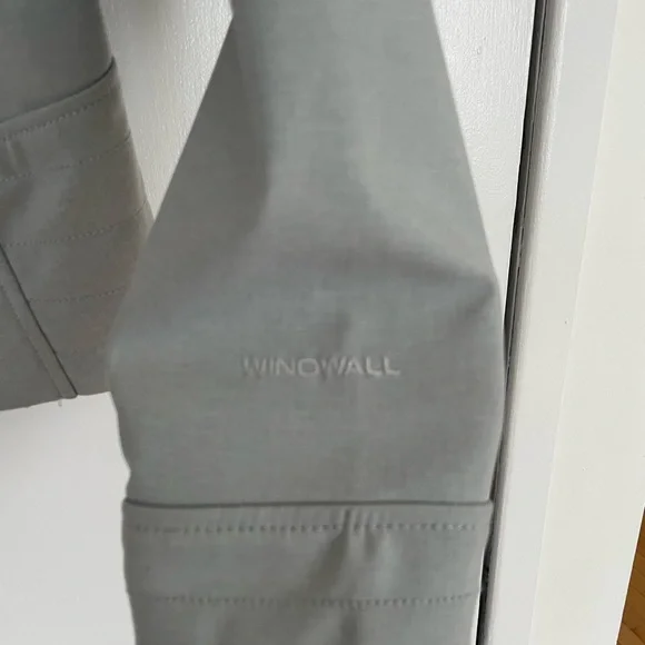 The North Face Gray Light Jacket with Stand-Up Collar woman’s size small - Picture 6 of 12